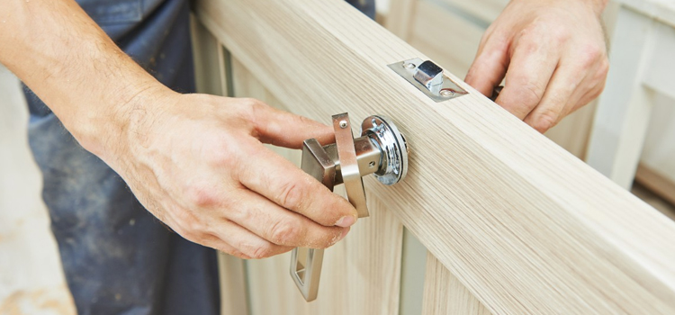 interior door repair East Rancho Dominguez